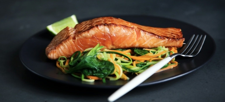 cooked salmon on the plate