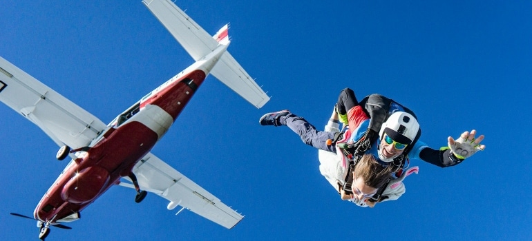 Picture of a person that is skydiving in one of the fitness-friendly parks in Dubai