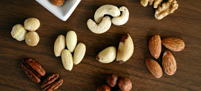 Nuts and seeds as good high protein snacks to boost your workouts